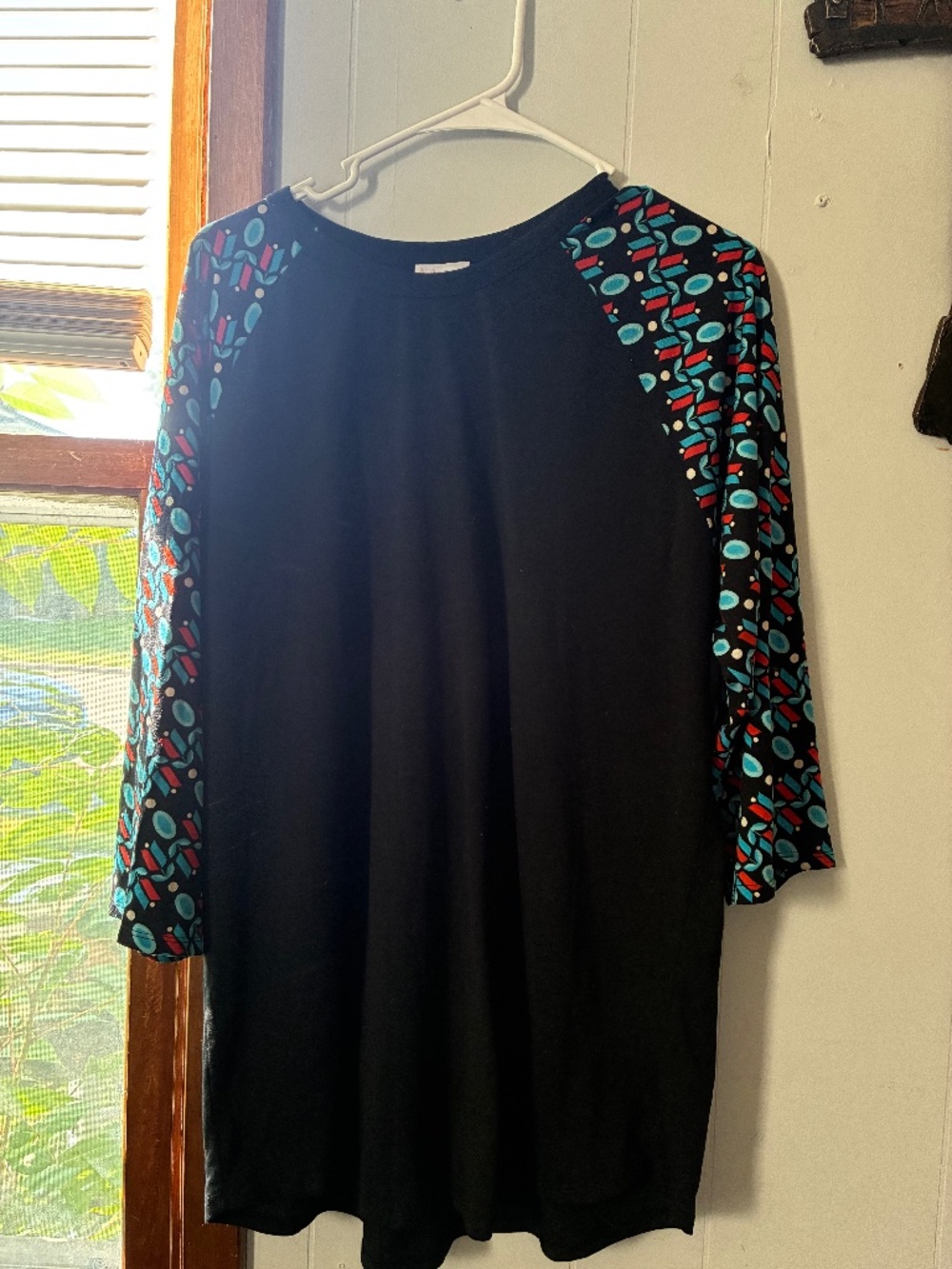 Lularoe shirt